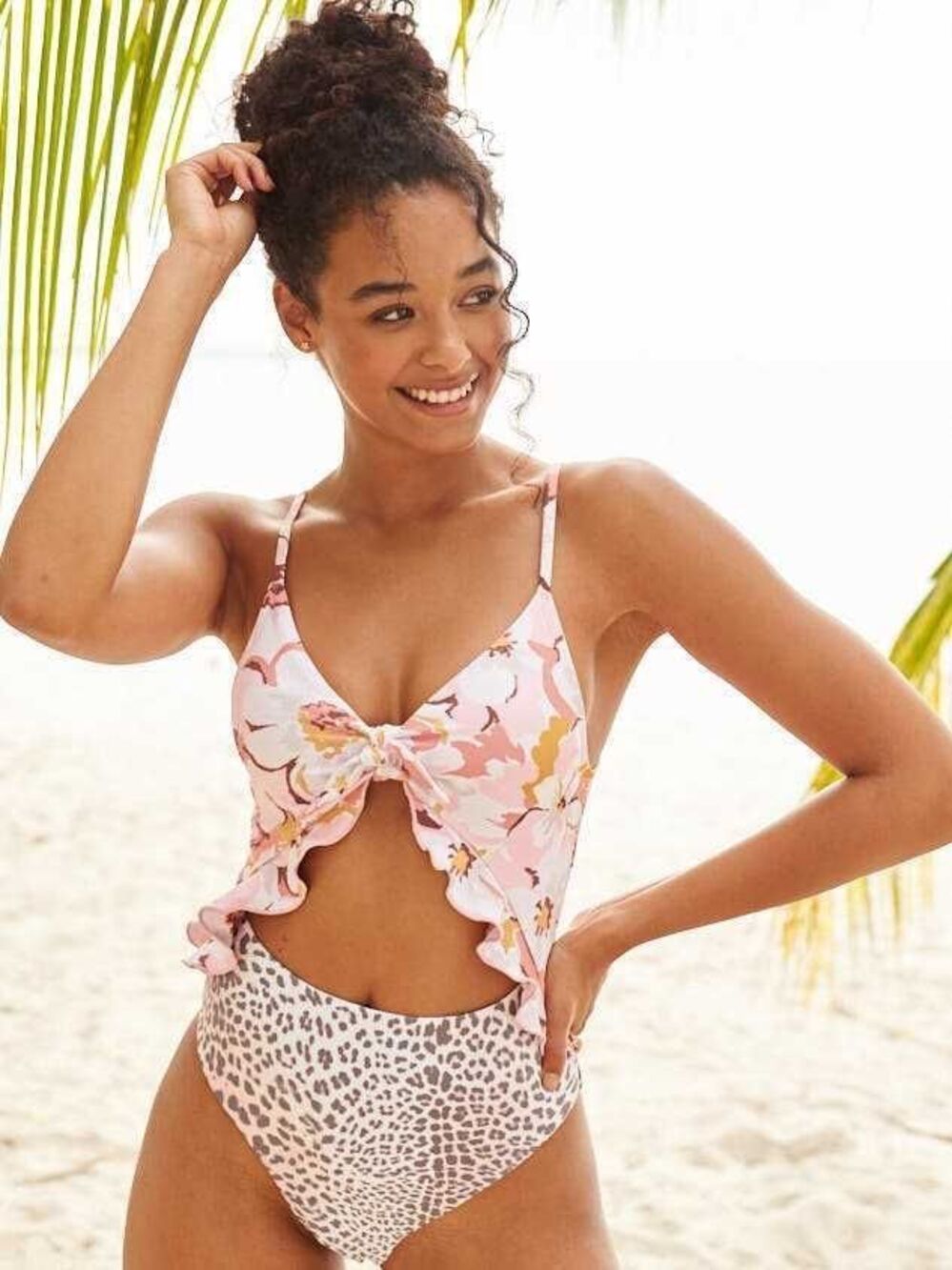 Power 2 The Flower Carly One Piece Swimsuits NWT - Picture 1 of 4